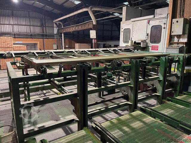 Mechanizace hoblovny se stohovačem JONAB 