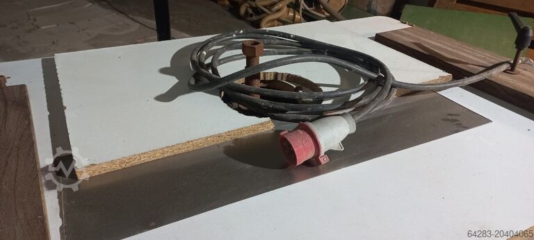 Rectificadora de perfis LARCON-METAL LIJADORA DE RODILLO