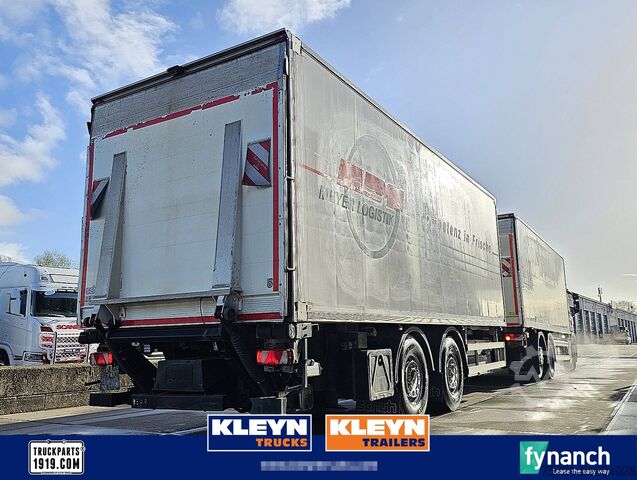Transporte refrigerado/congelado  ASZ18006