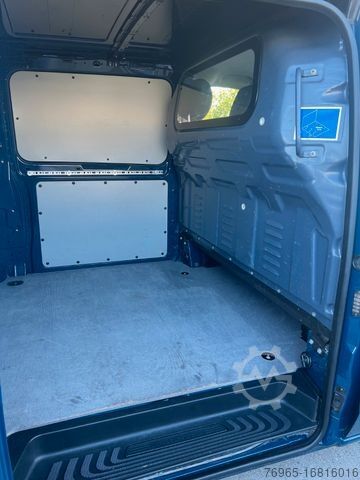 Bestelwagen MERCEDES-BENZ Vito 119 LANG NAVI KLIMA KAMERA WEBASTO LED AHK