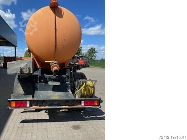 Speciale doeleinden vrachtwagen MAN 18.264 4x4 Straßenwaschwagen/Wasserwagen