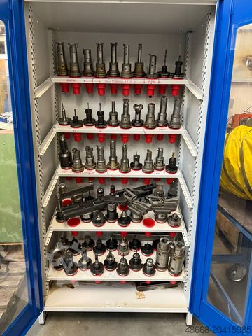 Ormarić za alat sa držačem za alate  SK 50 Werkzeugaufnahmen