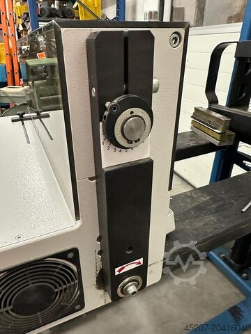 Renz 500 Stanze mit Renz ECL 500 Schliessmaschine Renz 500 Stanze mit Renz ECL 500 Schliessmaschine