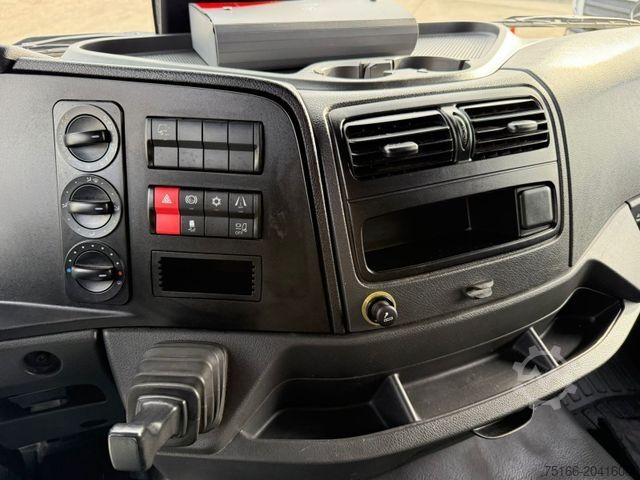 Curtain sider van MERCEDES-BENZ ATEGO 818 L Pritsche/Plane 6,4 m LBW 1 T*SCHIEBE