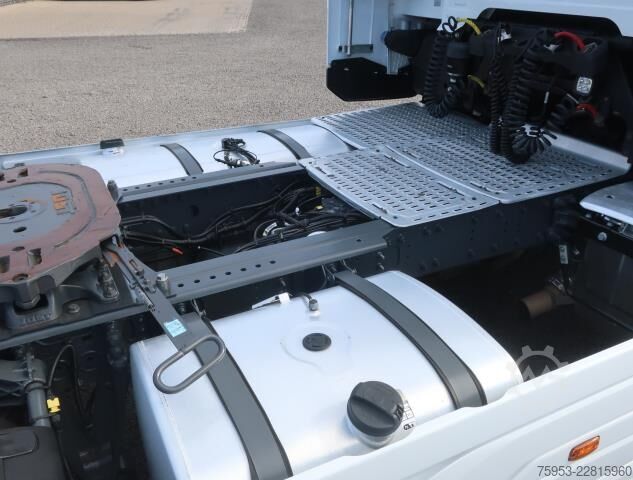 Tracteur routier standard DAF XG+ 530 Intarder Standklima Navigation Leder