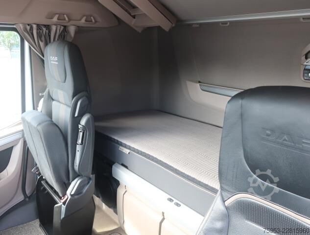 Tracteur routier standard DAF XG+ 530 Intarder Standklima Navigation Leder