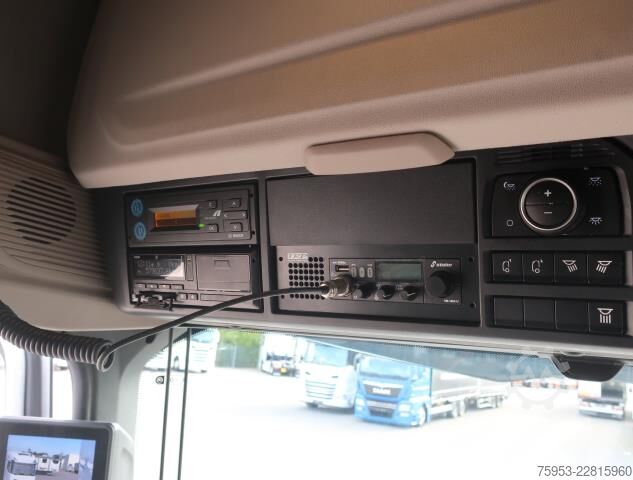 Tracteur routier standard DAF XG+ 530 Intarder Standklima Navigation Leder
