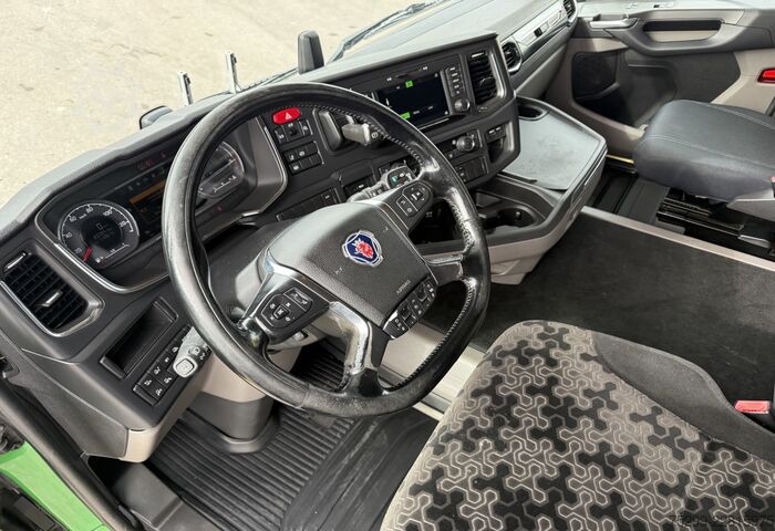 Τυπική μονάδα τράκτορα Scania R 450 A 4x2 Retarder / Swiss-Vehicle