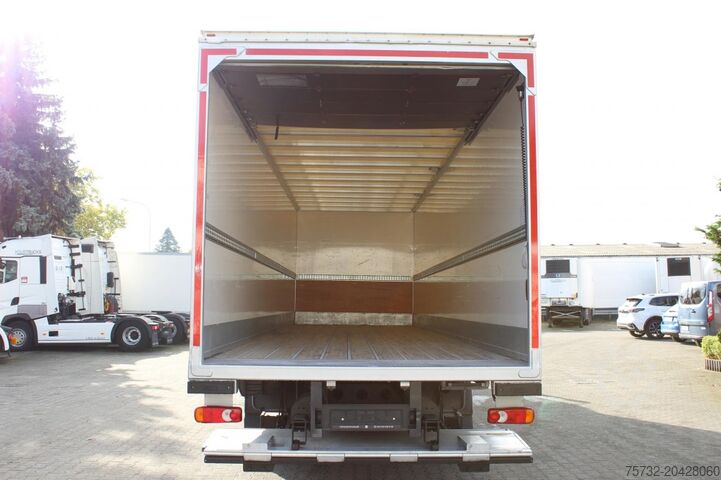Box truck Daf LF  280 Koffer   Klima LDW Rolltor LBW  149Tkm