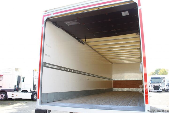 Box truck Daf LF  280 Koffer   Klima LDW Rolltor LBW  149Tkm