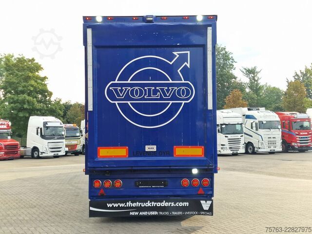 Μεταφορά βοοειδών Volvo FH 13.500 Globetrotter 8x2*6 - 3 deck livestock...