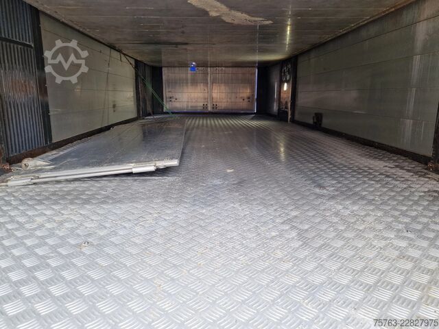 Μεταφορά βοοειδών Volvo FH 13.500 Globetrotter 8x2*6 - 3 deck livestock...