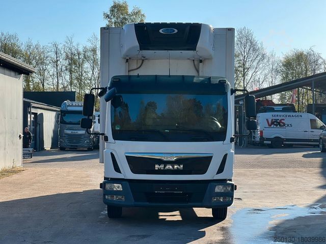 Hűtős teherautó MAN TGL 12.220 Kühlkoffer Carrier EasyCold mit LBW