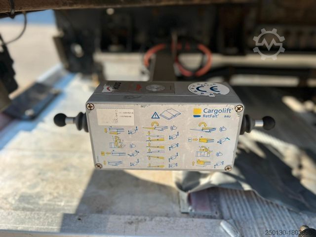 Chladírenský vůz MAN TGL 12.220 Kühlkoffer Carrier EasyCold mit LBW