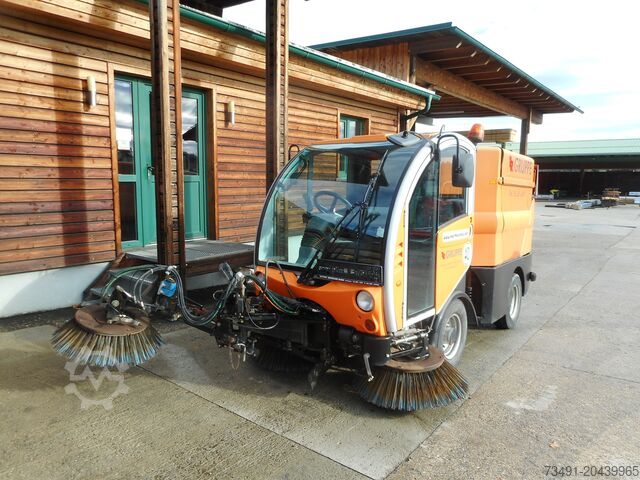 Veegmachine Bucher-Guyer Citycat 2020