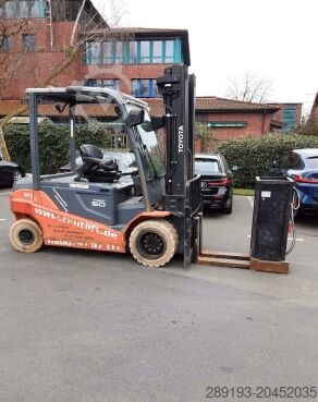 Stivuitor Toyota Traigo 80-8FBMT50 Elektro 4,99 t