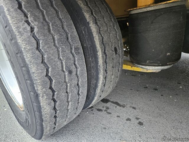 Semi-remorque surbaissée ES-GE 4.SOU-25-40.2N teleskopierbar