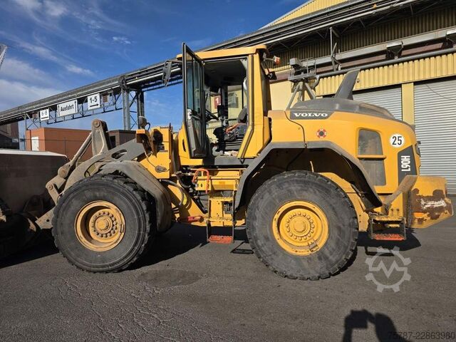 Φορτωτής με ελαστικά VOLVO L90H Radlader 4x4 Klima, Schnellwechsler