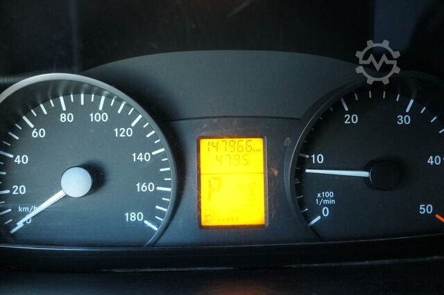 Transporter mit Koffer mercedes-benz SPRINTER 310 CDI MAXI EURO-5 CoC KOFFER REGALE KAMERA DURCHGANG