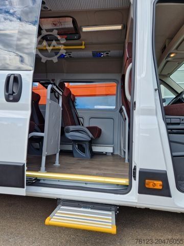 Minibusz PEUGEOT Opel Movano Fiat Ducato Boxer mehrfach vorhanden