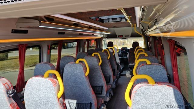 Minibusz VOLKSWAGEN 3 x MAN TGE Lagerfahrzeug baugleich Crafter