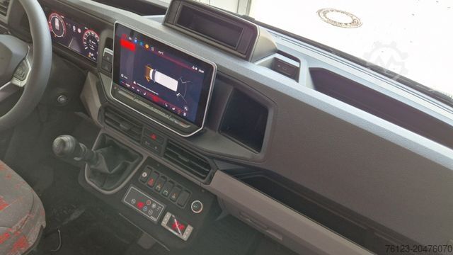 Minibusz VOLKSWAGEN 3 x MAN TGE Lagerfahrzeug baugleich Crafter