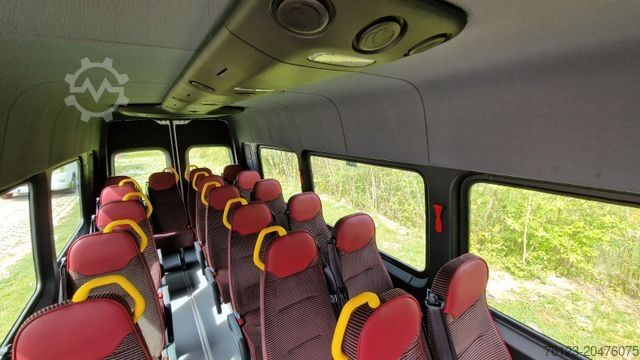 Minibusz MERCEDES-BENZ Sprinter Lord Light 22 Sitzer 3 x Lagerfahrzeug
