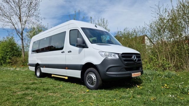 Minibusz MERCEDES-BENZ Sprinter Lord Light 22 Sitzer 3 x Lagerfahrzeug