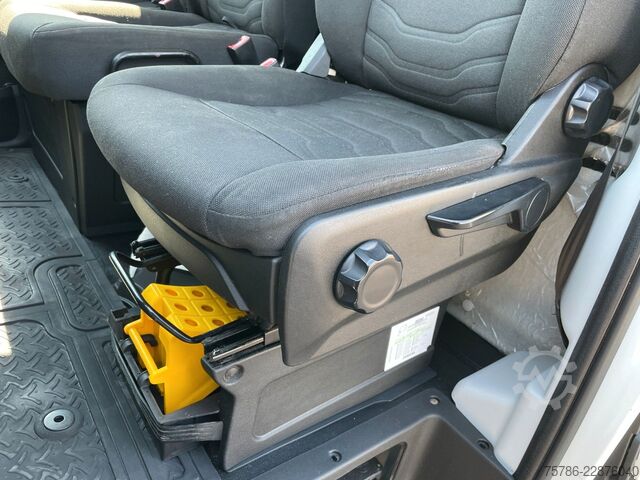 Fourgon isotherme frigorifique IVECO Daily 50C15 BL/ Kühlkoffer/ Carrier Xarios 300