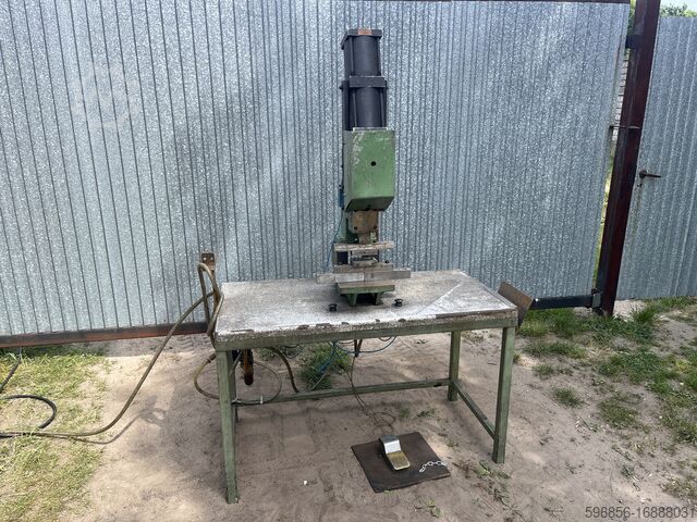 Pnömatik pres Schling DUO 5T