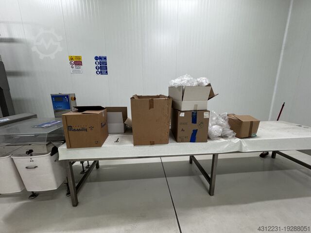 Machine for forming, filling and sealing bags Pfm