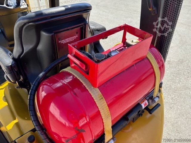 Narrow-aisle forklift YALE GLP 16 VX E2175