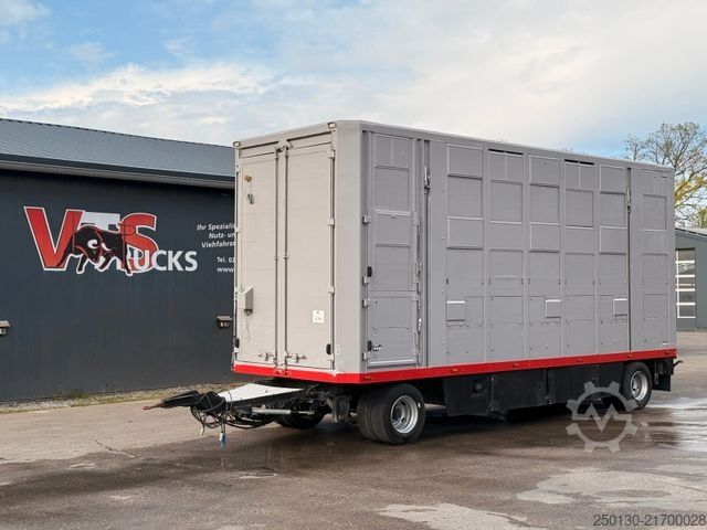 Remolque de transporte de caballos MENKE-JANZEN 3.Stock mit Aggregat Tränke Durchladetüren