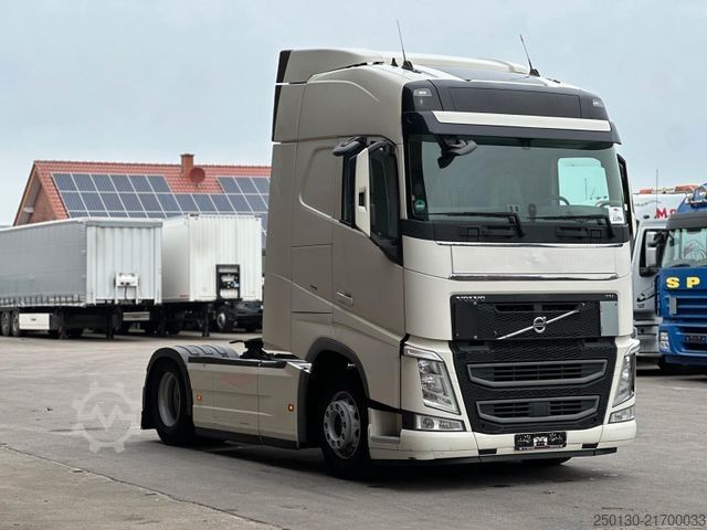 Tractor estándar VOLVO FH460 4x2 BL ACC / KLIMA/ LDW / LED