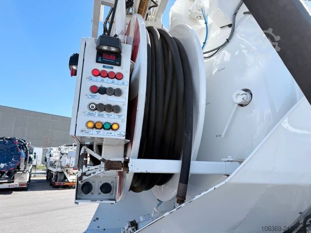 Vakuumtanktankvogn RENAULT T430 DTI 6x2 Hvidtved Larsen SLP 10.5 ADR