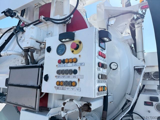 Vakuumtanktankvogn RENAULT T430 DTI 6x2 Hvidtved Larsen SLP 10.5 ADR