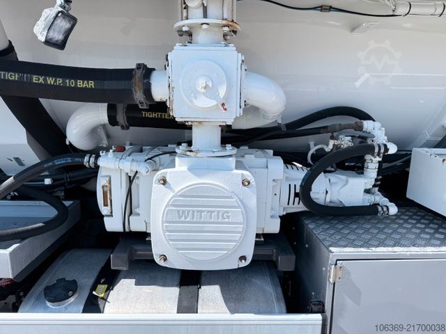 Vakuumtanktankvogn RENAULT T430 DTI 6x2 Hvidtved Larsen SLP 10.5 ADR