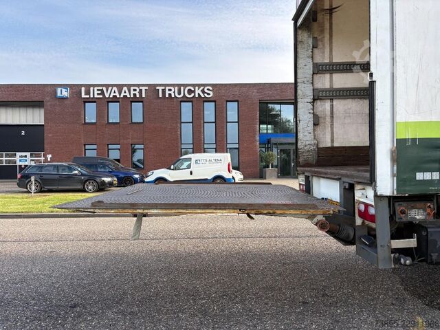  Pacton T2-001 City / Steering + Lift Axle / 11.6 M / L...