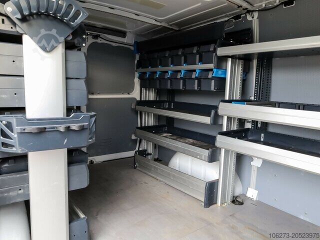 Aangepaste bestelwagen Mercedes-Benz Vito114CDI KA lang ,Klima,Sortimo Regalsystem