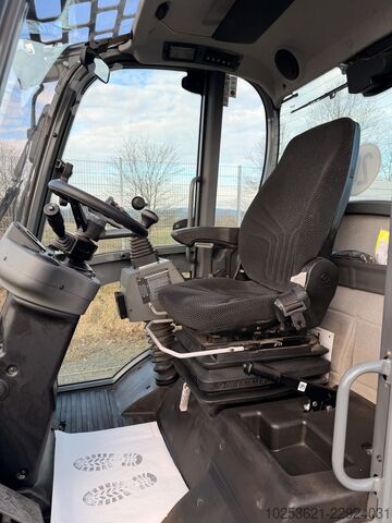 ładowarka Wacker Neuson WL38