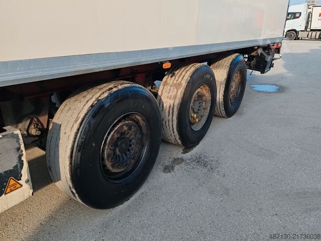 Semiremorcă frigorifică KRONE SDR 27