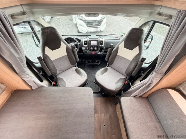 Autorulotă semi-integrată SUNLIGHT T 67 *Einzelbetten-Automatik-Solar*