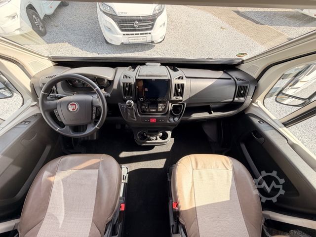 Autorulotă semi-integrată EURAMOBIL Profila T 675 SB *Festbett-Automatik-Solar*