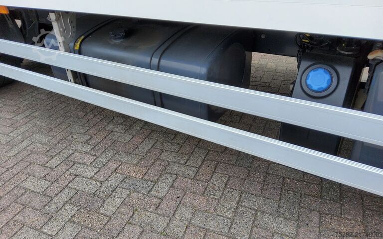 Valigia Renault D SERIE 280.18 - 88-BTH-1 - DTI 8 - BAKWAGEN - ...