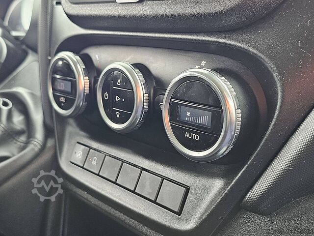 Open laadbak IVECO DAILY 35C14  Open-Laadbak