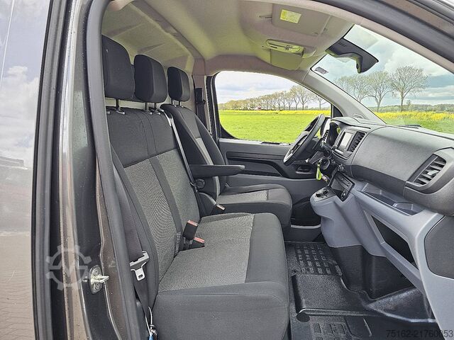 Kombi med högt tak OPEL VIVARO 2.0 ac automaat EURO6