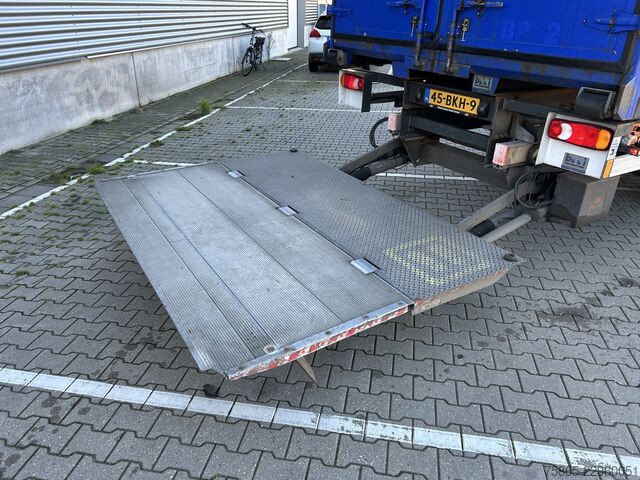 Kofer Renault D 250 / 12 Ton / Gearbox - Getriebe Problem / 4...