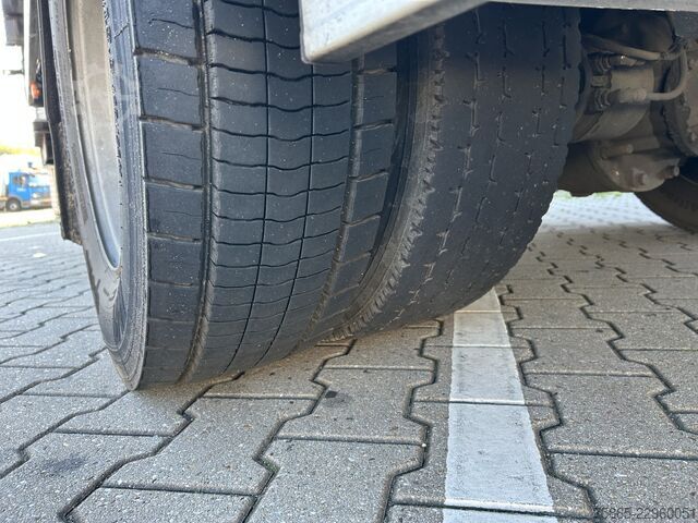 Kofer Renault D 250 / 12 Ton / Gearbox - Getriebe Problem / 4...