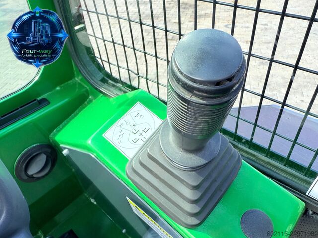 Négyirányú targoncát Combilift C6000SL DIESEL DUPLEX 4040 POSITIONER