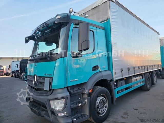 Flatbed truck with tarp MERCEDES-BENZ Antos 2536 / Schiebe Plane / WENIG KM